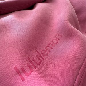 Lululemon Perfectly Oversized Cropped Crew *Softstreme - Pink Blossom - Size 8